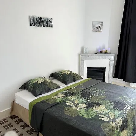 Appart 3 Pieces Centre-ville St-raphael - Pres Zone Pietonne - 500m Des Plages Saint-Raphael (Var)