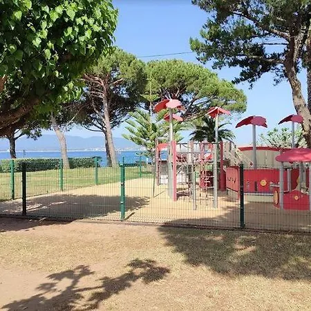 Apartment Appart 3 Pieces Centre-ville St-raphael - Pres Zone Pietonne - 500m Des Plages Saint-Raphael (Var)